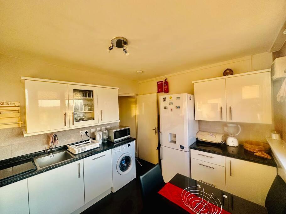 3 Bed Sky Apartment Se15 Peckham Londres Exterior foto